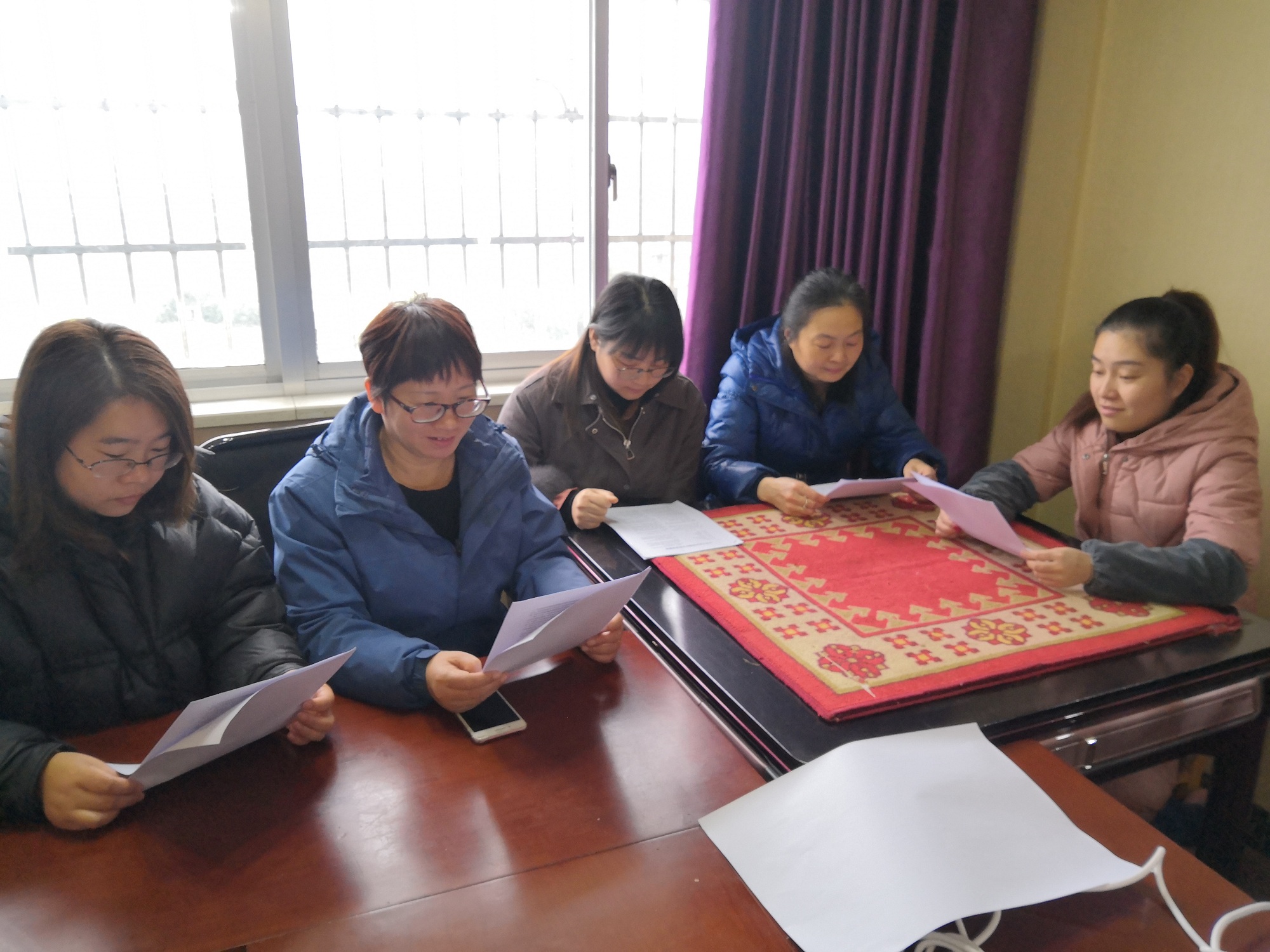 9项目女职工进行司法律规进建.jpg